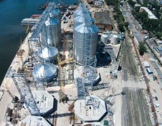 Обсяги перевалювання рослинних олій в українських портах збільшилися до 4,2 млн тонн